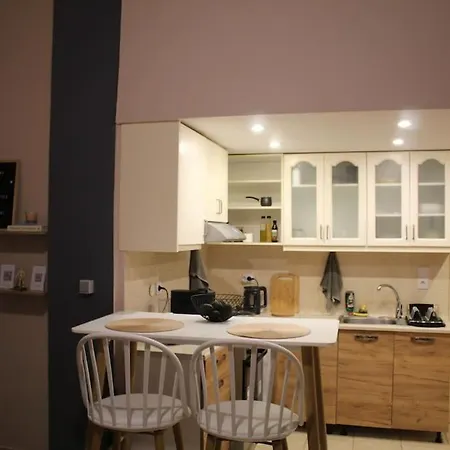 Aphrodite Apartament *